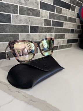 DIFF Eyewear Becky II